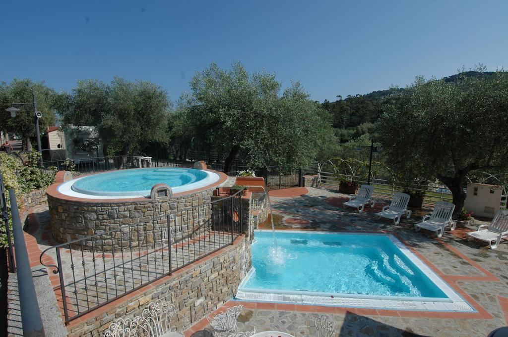 Camping Edy Diano Marina Exteriér fotografie