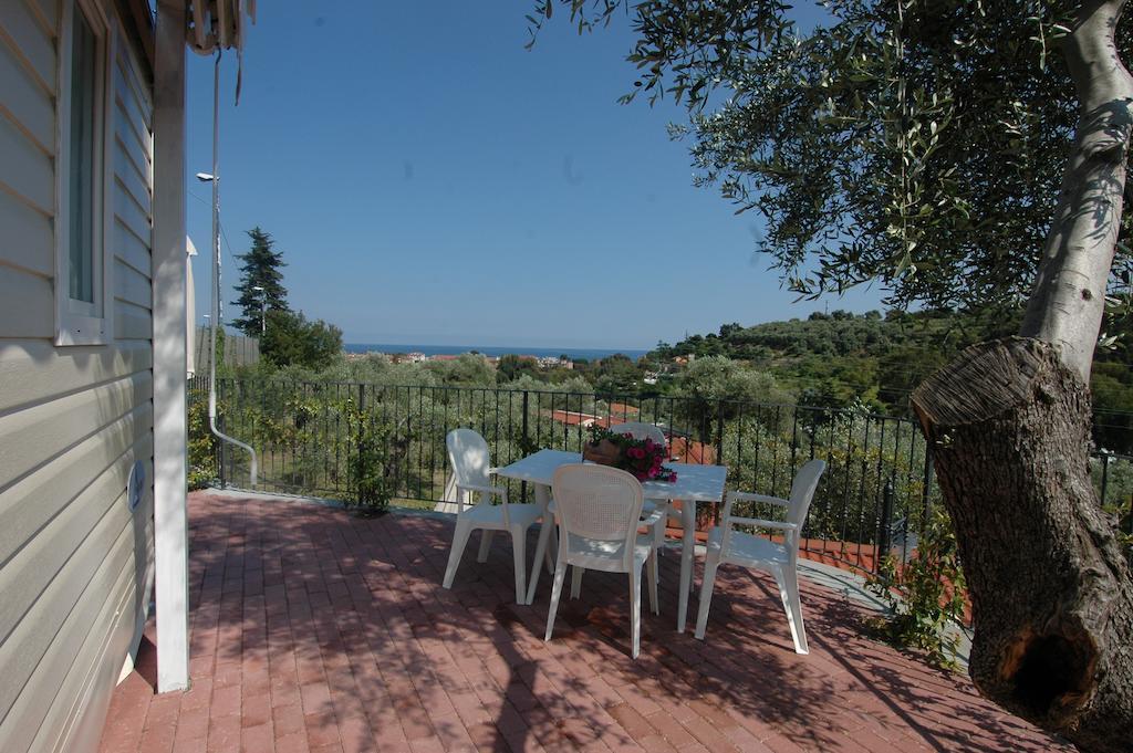 Camping Edy Diano Marina Exteriér fotografie